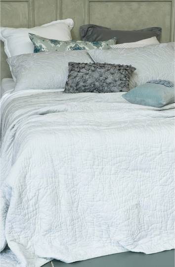 Bianca Lorenne Candyce Ice Bedspread Set - ON SALE