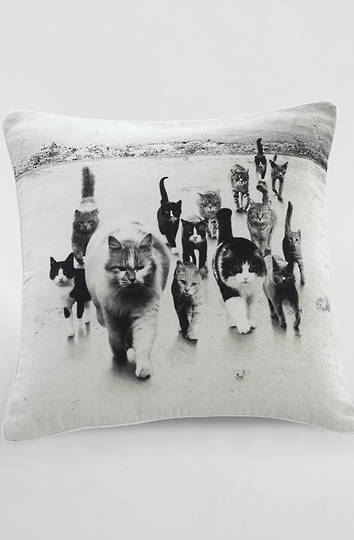 MM Linen - Catmob Cushion
