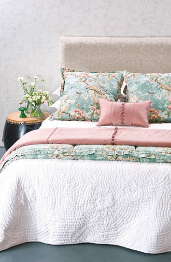Bianca Lorenne Chrysanthemum Bedspread Set - ON SALE