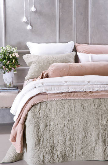 Bianca Lorenne Fontene French Grey Bedspread Set - ON SALE