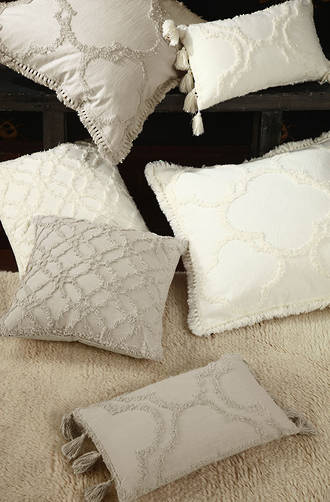 MM Linen - Clover Ivory Cushions
