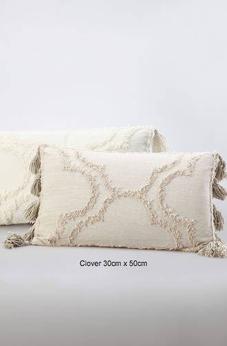 MM Linen - Clover Natural Cushions