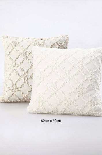 MM Linen - Clover Natural Cushions