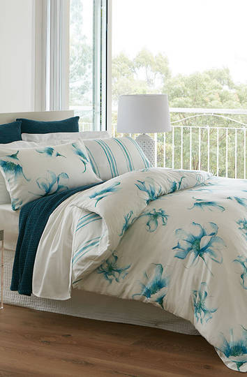Baksana - Waterlily Duvet Cover Set