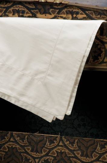 Bianca Lorenne - Ajour Sheets - Ivory / Pillowcases sold separately