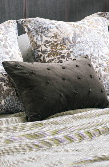 Biancia Lorenne - Arancia Walnut Cushion & Eurocase