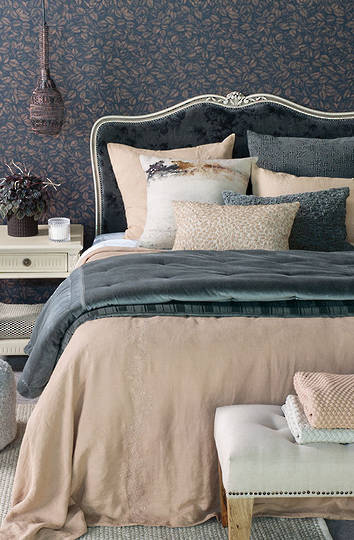 Bianca Lorenne - Bellota Vintage Rose Linen Bedspread