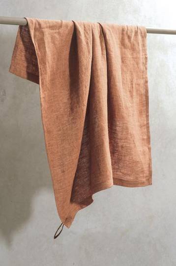 Bianca Lorenne -100% Linen Cinnamon Chambray Tea Towel
