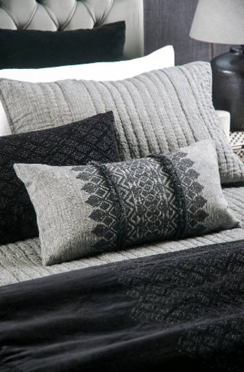 Bianca Lorenne - Fez Cushion