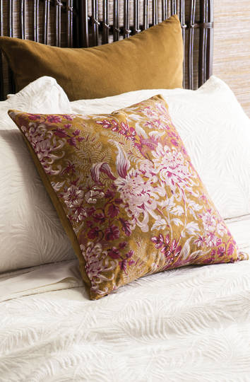 Bianca Lorenne - Giardino Antique Gold Cushion