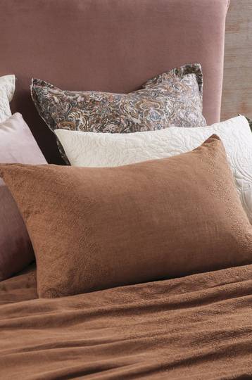 Bianca Lorenne - Sashiko Cinnamon- Pillowcase - ON SALE