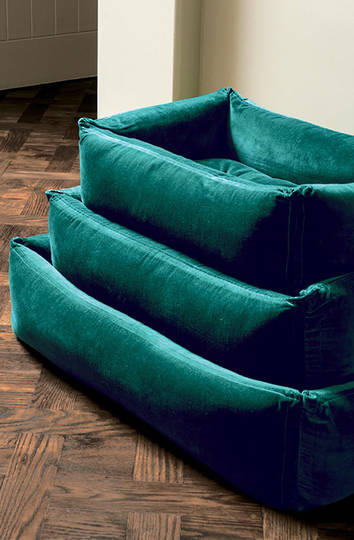 Bianca Lorenne - Pet Bed Teal